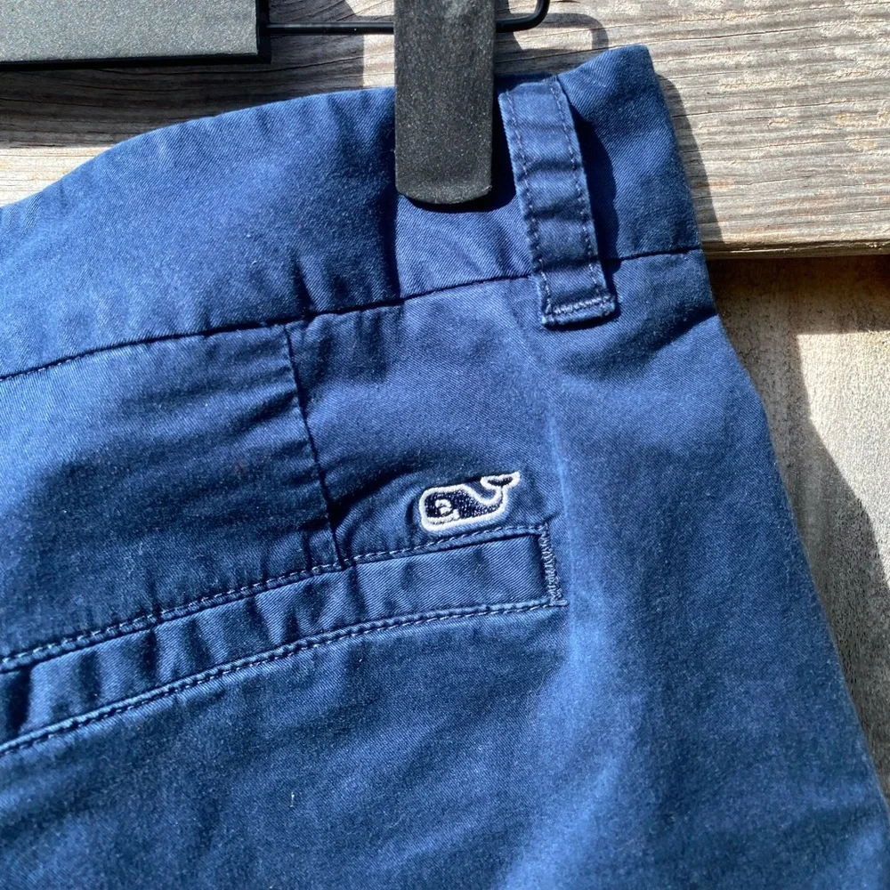Vineyard Vines Women's Navy Blue Shorts Size 2 - Picture 5 of 6